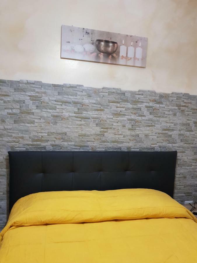 B&B Dimora Del Centro สกาเลอา ภายนอก รูปภาพ